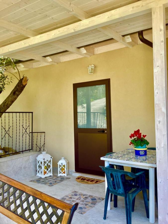 Chalet Del Girasole Castellabate Exterior photo